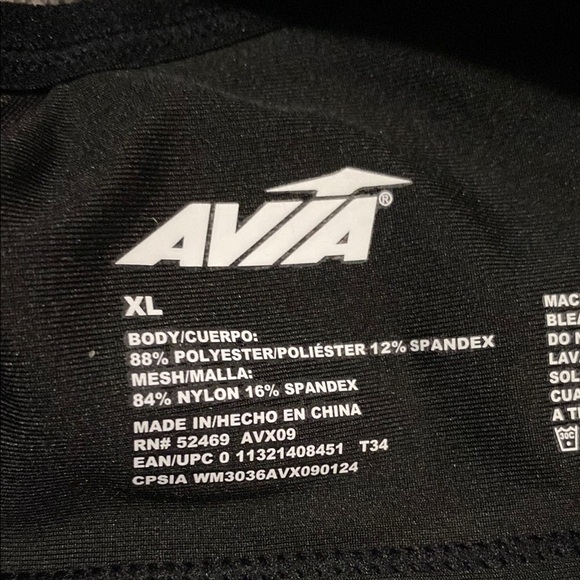 Avía Crisscross Sports Bra with Wide Supportive Band - Picture 3 of 9